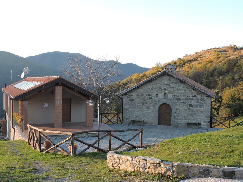 Rifugio Alpi Apuane Hotel Careggine Exterior foto